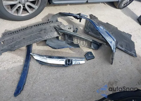 2017 Honda Accord Lx z USA, uszkodzony, nr VIN 1HGCR2F4XHA157051